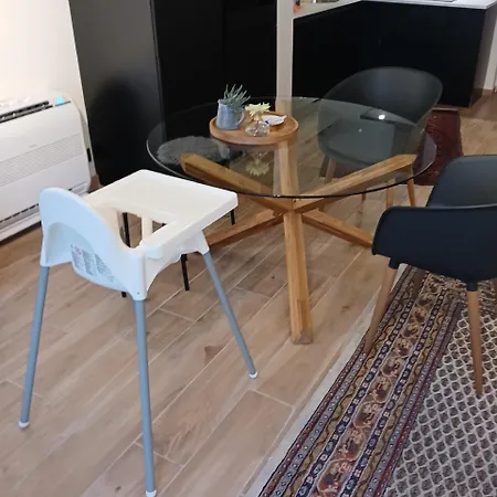 Capucineau - Excellent Location Appartamento